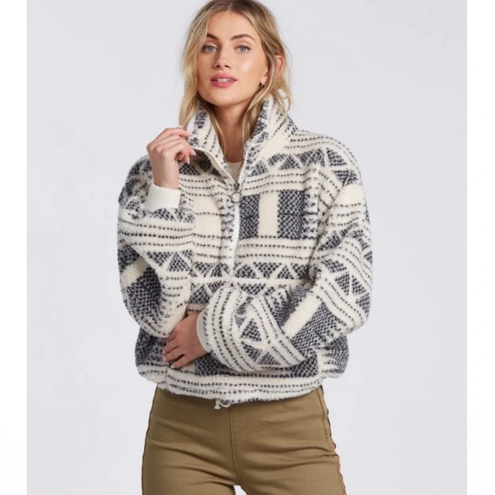 ๐ฅ๐ฅBILLABONG - TIME OFF FLEECE PULLOVER๐ฅ๐ฅ - Picture 2 of 8